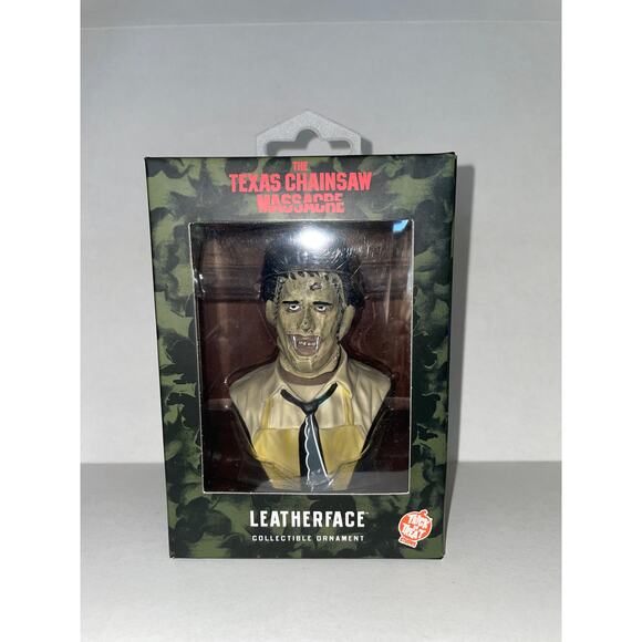 TOTS Texas Chainsaw Massacre Leatherface Holiday Horrors Ornament NEW - Picture 1 of 3